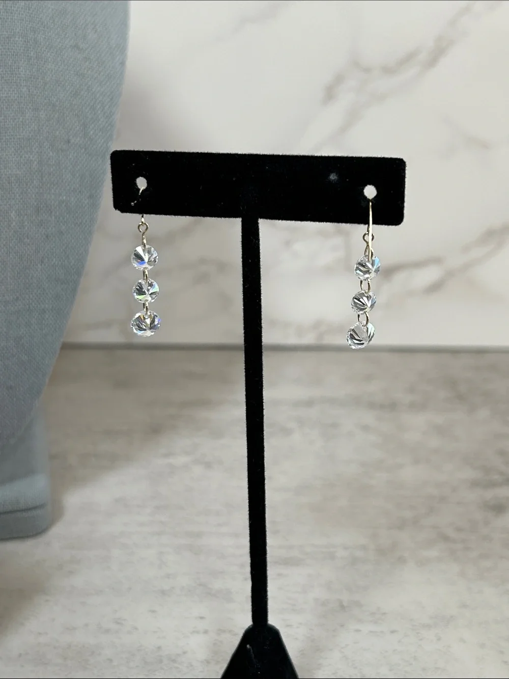 Exquisite 14k gold and incredible crystal Classic Three-Stone Drop Earrings